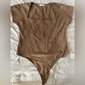 Aritzia Babaton contour bodysuit